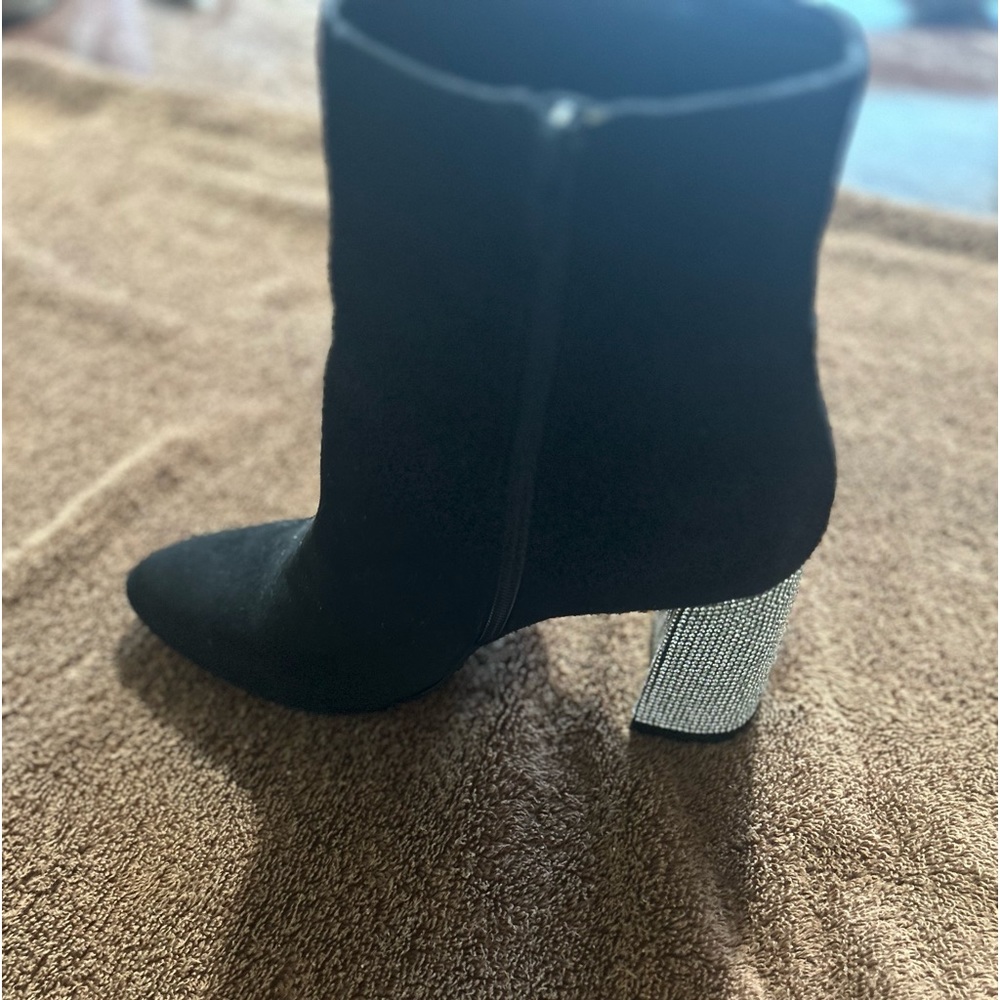 Versona Black Microsuede Ankle Boot